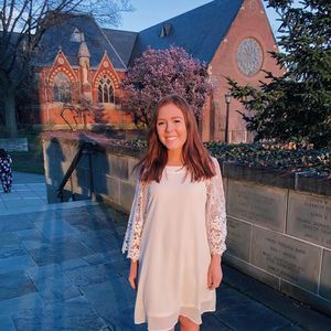 Meet your Posher, Hailey